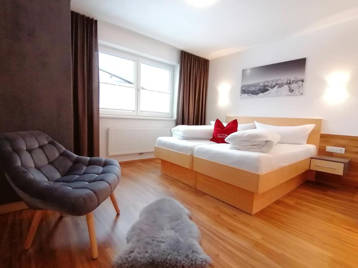Apart Alessandro Längenfeld Exteriör bild